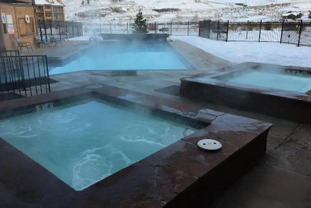 K-Suite-Mt View-Resort-Pool-Hot Tub-Near Rmnp & Wp 格兰比 外观 照片
